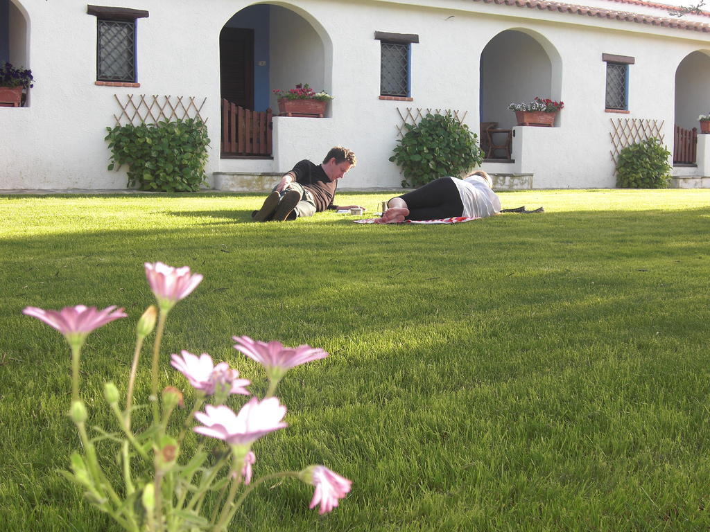 Agriturismo Guthiddai Oliena Exterior foto
